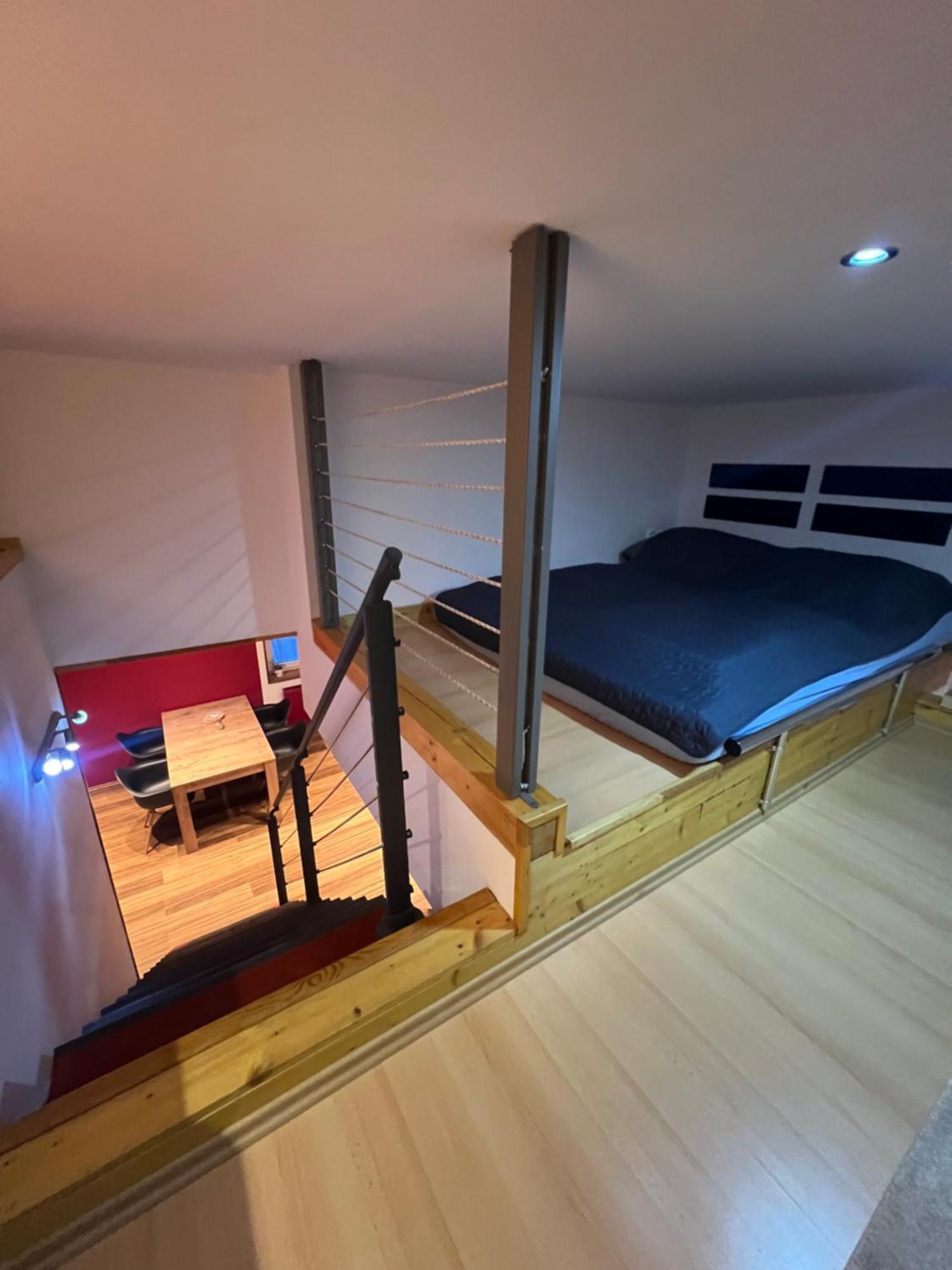 Apartmán Luxusni Mezonet V Centru Liberec Exteriér fotografie